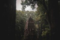 photo-1634909558502-d0e3d2afddb9 Wisata Religius Masjid Cheng Hoo Banyuwangi 2026: Panduan Hemat Menikmati Akulturasi Tionghoa-Islam yang Unik